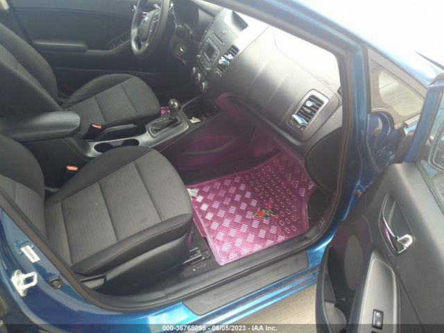 KNAFX4A69F5282499 KIA FORTE LX