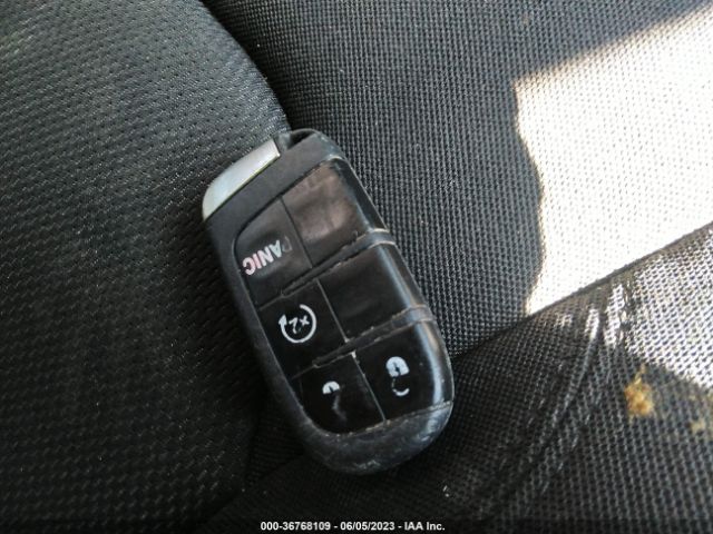ZACCJABB3HPG61039 Jeep Renegade Latitude