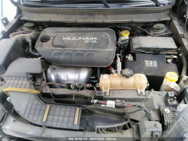 1C4PJLCB0KD164919 Jeep Cherokee Latitude