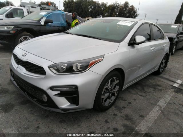 3KPF24ADXME336359 KIA Forte Lxs