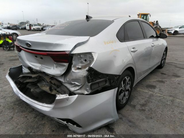 3KPF24ADXME336359 KIA Forte Lxs