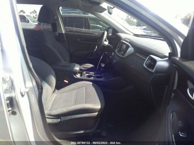 5XYPG4A32KG580391 KIA SORENTO L