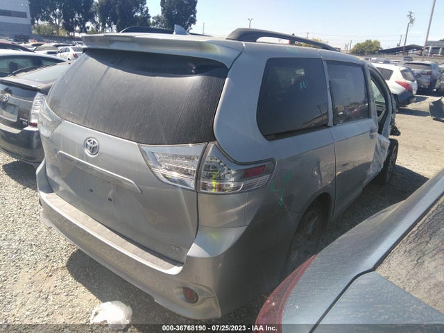 Toyota SIENNA SE 2020 5TDXZ3DC7LS085799 Image 6