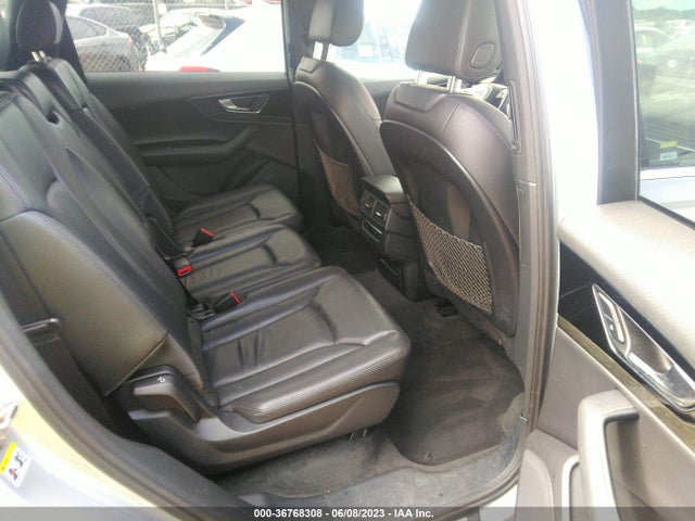 WA1AAAF72HD039439 Audi Q7 PREMIUM