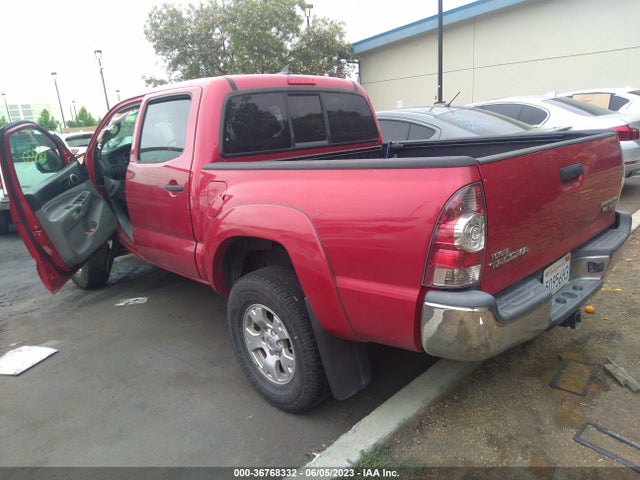 Toyota Tacoma Prerunner 2014 5TFJU4GNXEX062778 Image 3