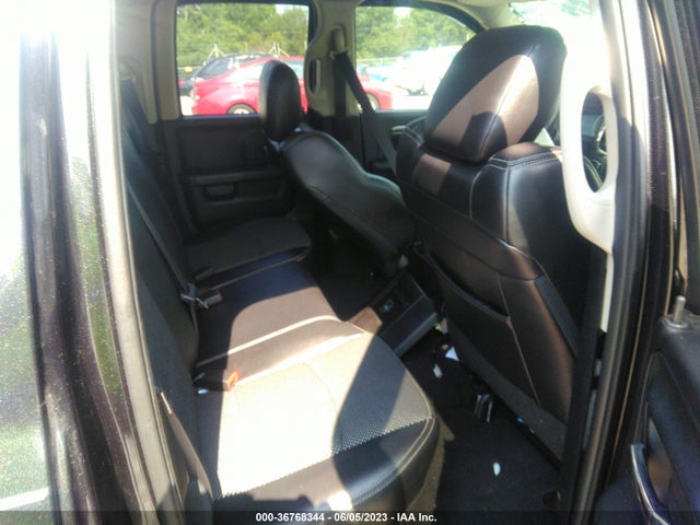 1C6RR6HT1GS242526 RAM 1500 Sport