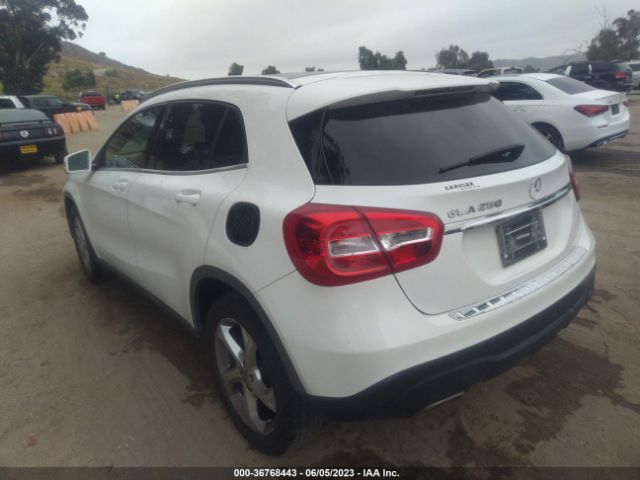 WDCTG4EB7JJ477279 Mercedes-Benz Gla Gla 250