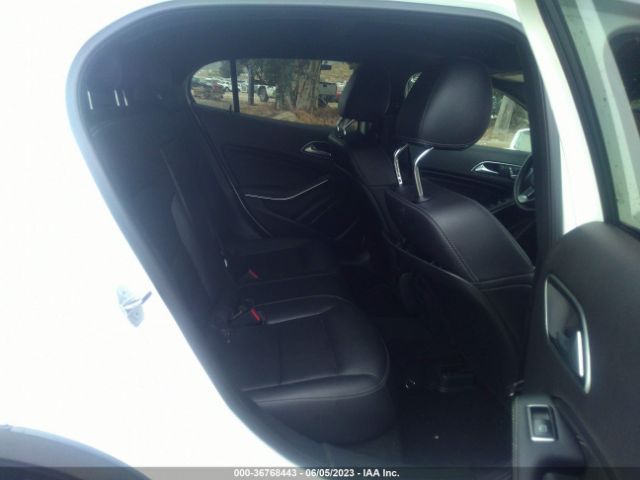 WDCTG4EB7JJ477279 Mercedes-Benz Gla Gla 250