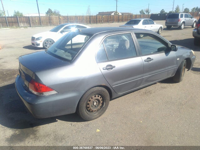 2005 MITSUBISHI LANCER ES VIN: JA3AJ26EX5U036647