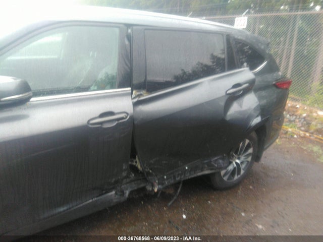 Toyota Highlander Xle 2020 5TDGZRBH1LS012896 Image 12