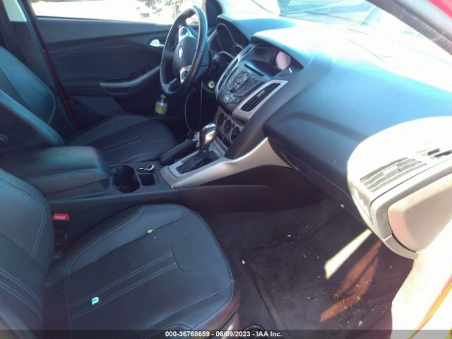 1FADP3K24EL296410 Ford FOCUS SE