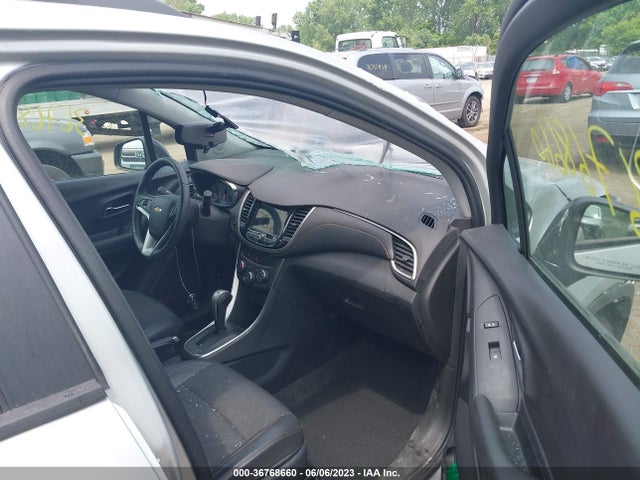 Продаж на аукціоні авто 2018 Chevrolet Trax Lt, vin: 3GNCJPSB9JL209105, номер лоту: 36768660