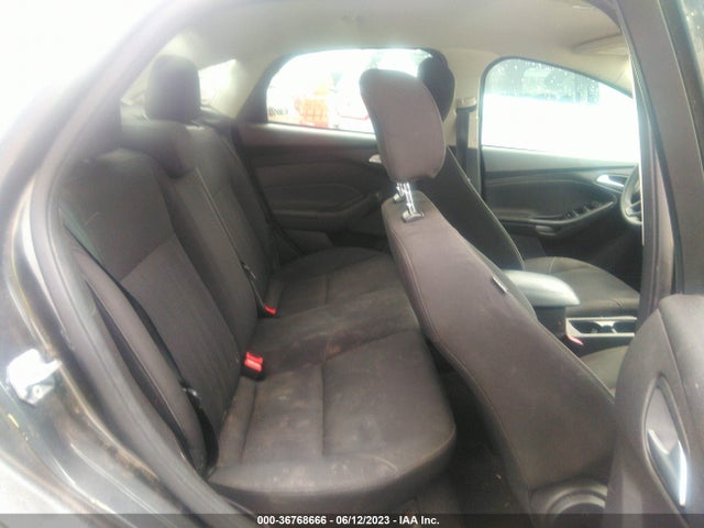 1FADP3FE3HL309916 Ford FOCUS SE