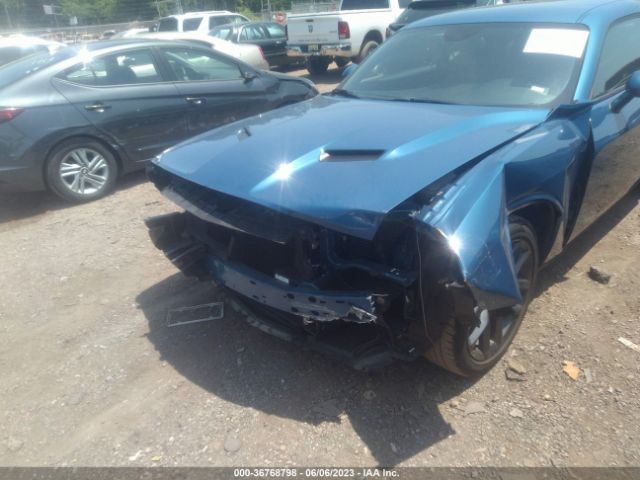 2C3CDZAG7NH215559 Dodge Challenger Sxt