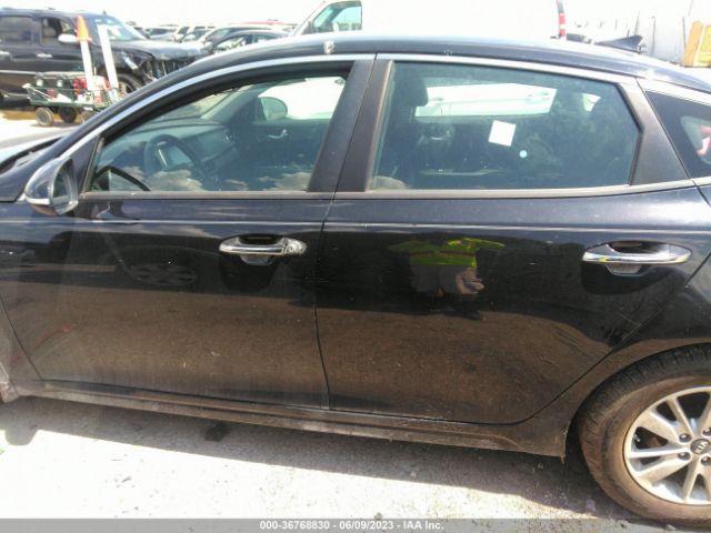 5XXGT4L30JG235839 KIA Optima Lx