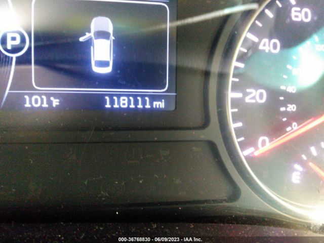 5XXGT4L30JG235839 KIA Optima Lx