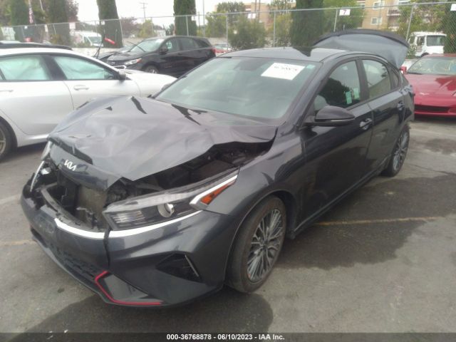3KPF54AD0NE432641 KIA Forte Gt-line