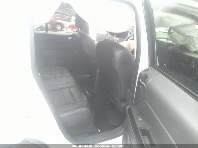 1C4NJRFB0GD745477 Jeep Patriot High Altitude Edition