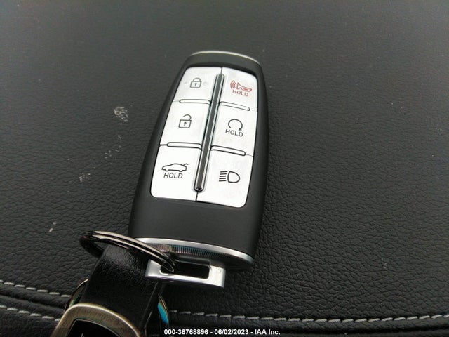 Genesis G70 2.0T 2023 KMTG34TA6PU122979 Image 11