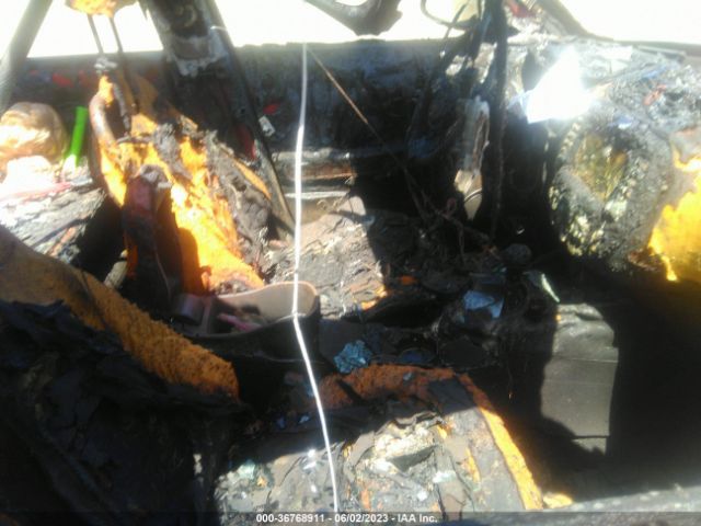 KNDJX3A53G7821834 KIA Soul !