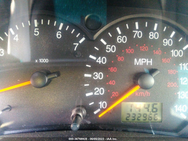 2001 FORD FOCUS SE VIN: 1FAFP34311W162087