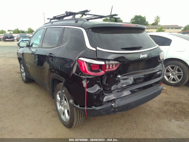 3C4NJCBB7JT441230 Jeep Compass Latitude