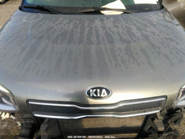 KNDJN2A23J7625793 KIA Soul Base