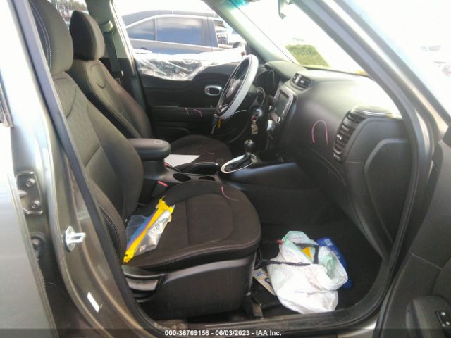 KNDJN2A23J7625793 KIA Soul Base