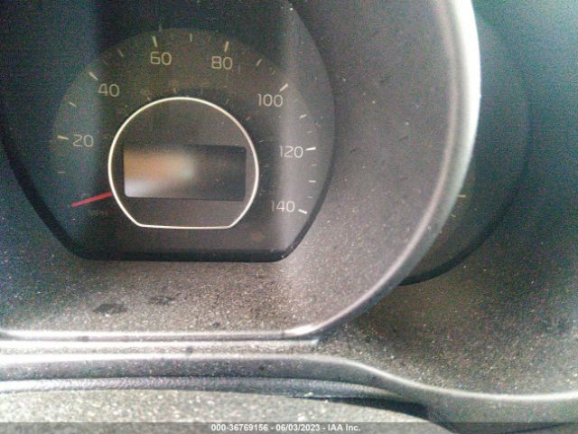 KNDJN2A23J7625793 KIA Soul Base