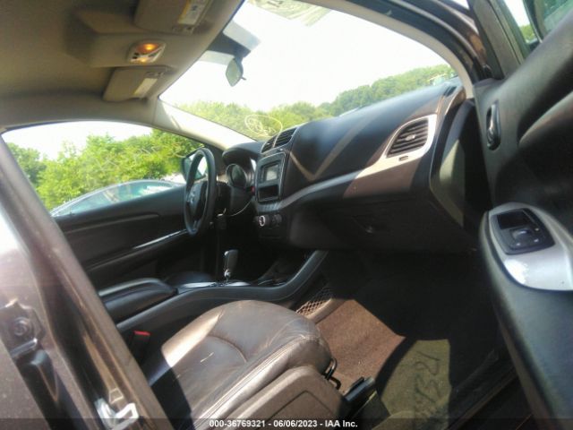 3C4PDCBG5FT673571 Dodge Journey Sxt