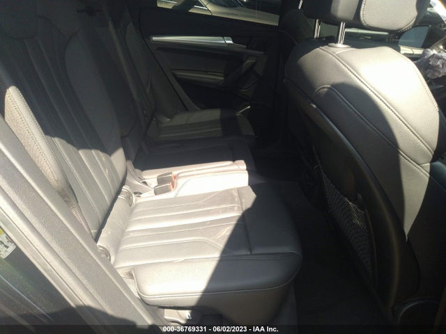 WA1ENAFYXL2075964 Audi Q5 Titanium Premium Plus