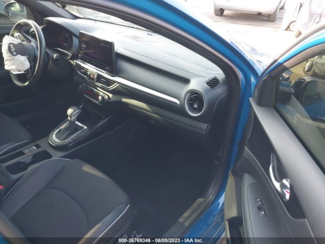 3KPF54AD5PE527263 KIA Forte Gt-line