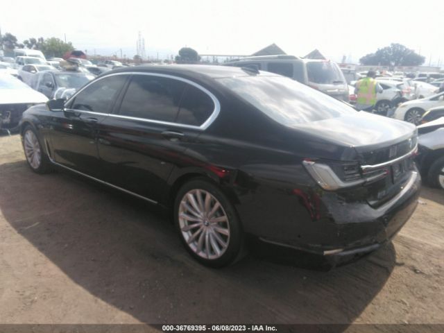 WBA7T2C06LGL17920 BMW 7 Series 740i