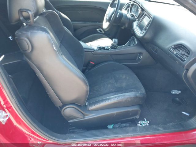 2C3CDZFJ3GH213704 Dodge Challenger R/t Scat Pack