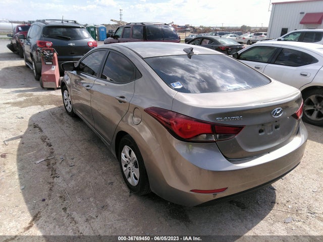 Hyundai ELANTRA SE 2016 5NPDH4AE1GH793091 Image 4
