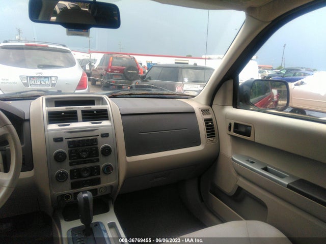 2008 FORD ESCAPE XLT VIN: 1FMCU03Z48KB52371