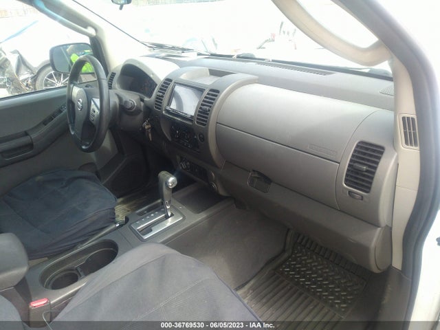 2008 NISSAN XTERRA S VIN: 5N1AN08W88C504302