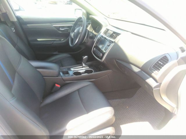 1N4AL3APXJC268245 Nissan Altima 2.5 Sr