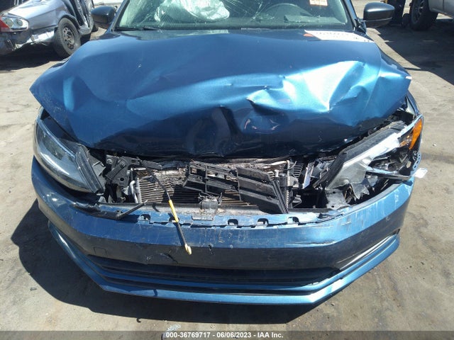 3VWD67AJ2GM359452 Volkswagen Jetta Sedan 1.4t Se