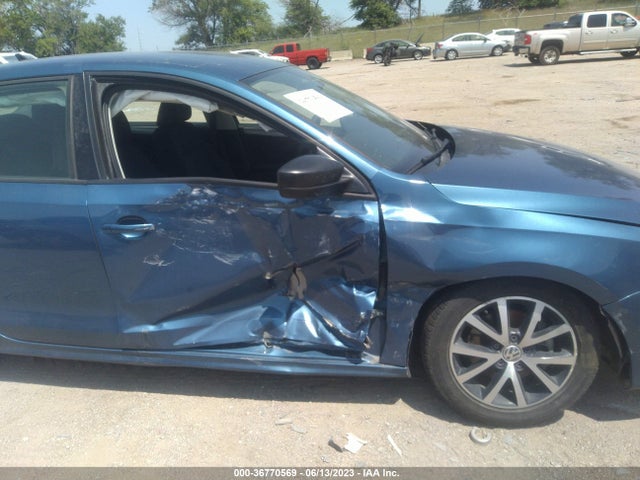 3VWD67AJ6GM269124 Volkswagen Jetta Sedan 1.4t Se
