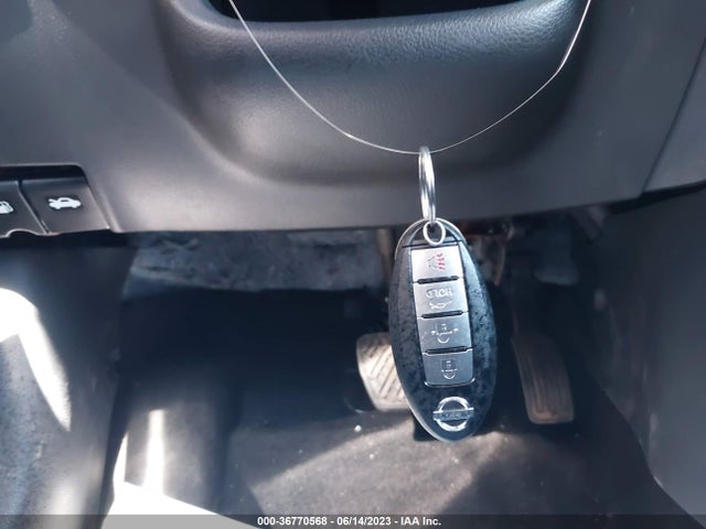 2016 NISSAN SENTRA SV VIN: 3N1AB7AP3GY229911