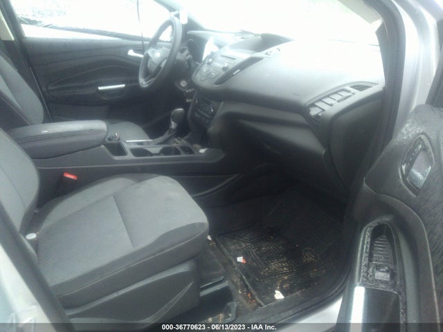 Ford ESCAPE SE 2017 1FMCU9GD5HUC77869 Image 11