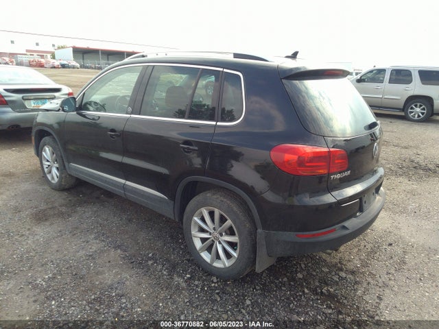 WVGSV7AX8HK004002 Volkswagen Tiguan Wolfsburg Edition