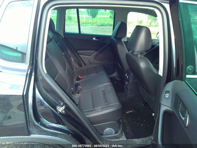 WVGSV7AX8HK004002 Volkswagen Tiguan Wolfsburg Edition