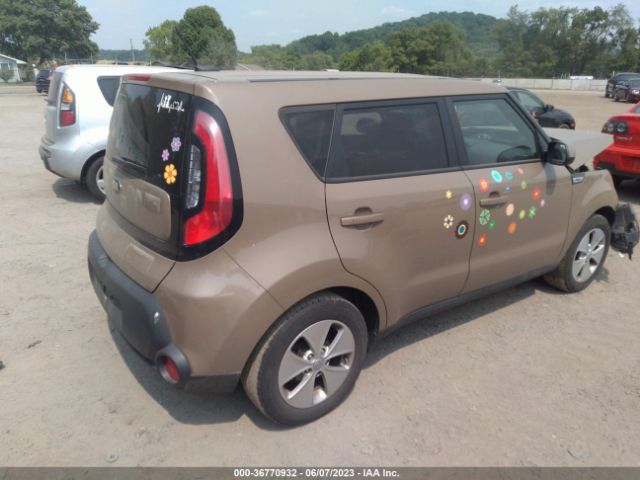 KNDJN2A23G7314437 KIA Soul Base