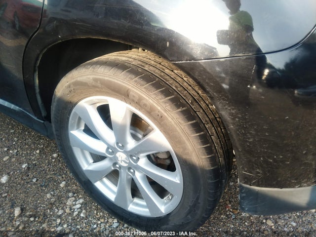 4A4AP3AU4FE039889 Mitsubishi Outlander Sport Es