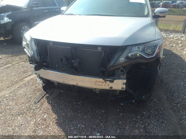 2018 NISSAN PATHFINDER SL VIN: 5N1DR2MM6JC678750