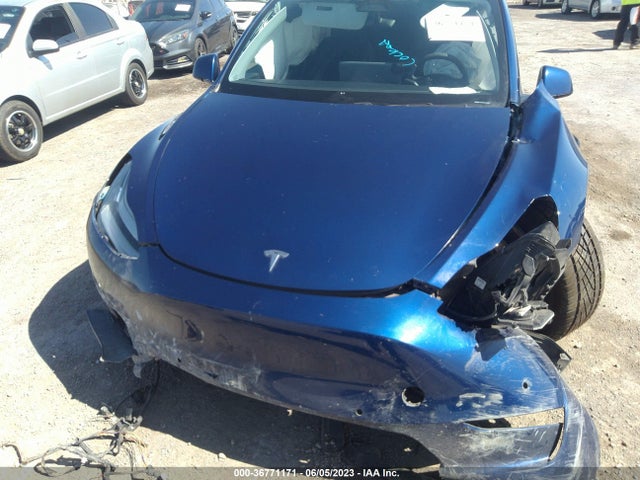 5YJYGDEE9LF045308 Tesla Model Y Long Range