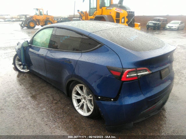 5YJYGDEE9LF045308 Tesla Model Y Long Range