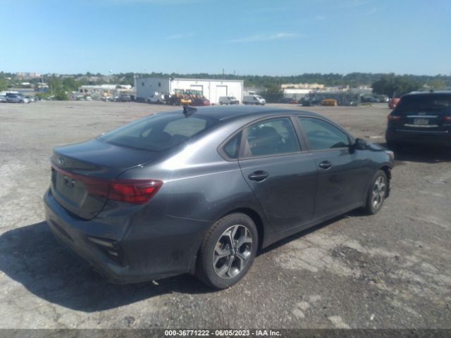 3KPF24AD0LE210168 KIA Forte Lxs